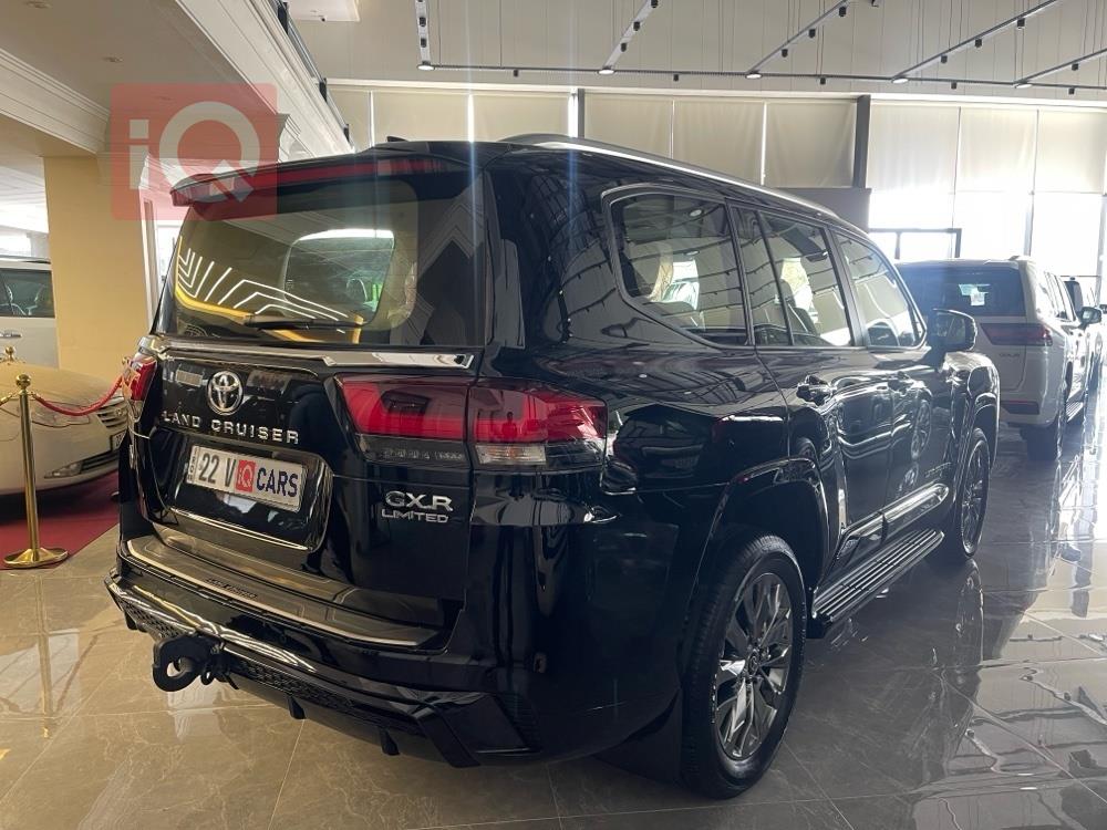 تويوتا لاندكروزر